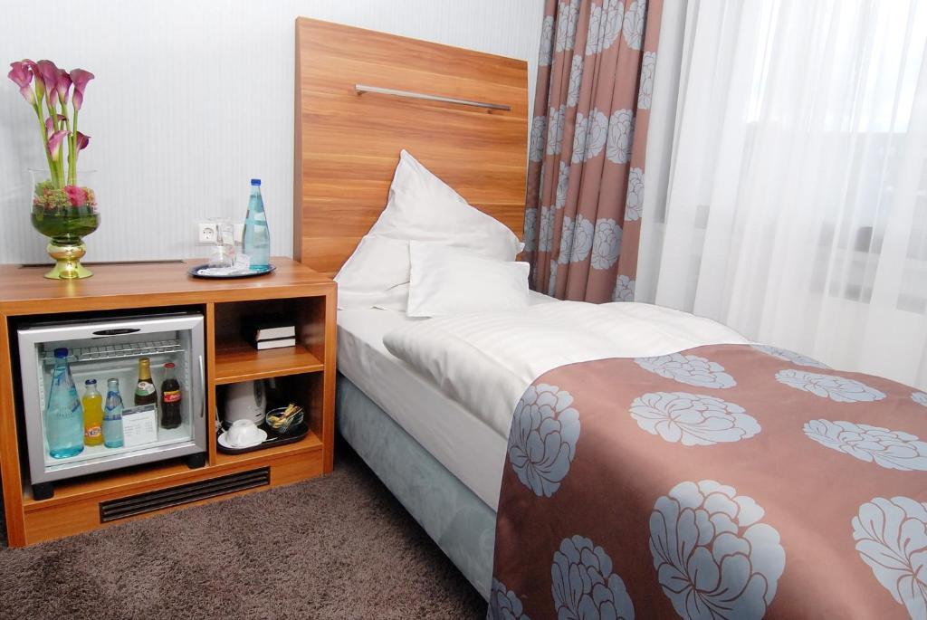 Hotel Graf Offenbach-sur-le-Main Chambre photo