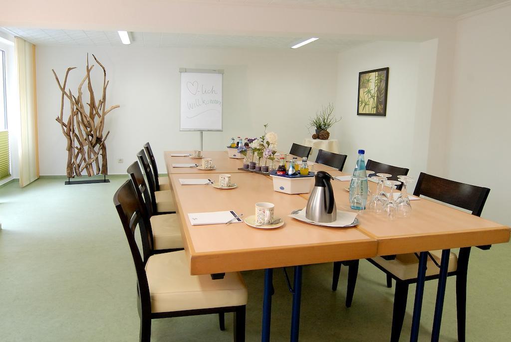 Hotel Graf Offenbach-sur-le-Main Extérieur photo